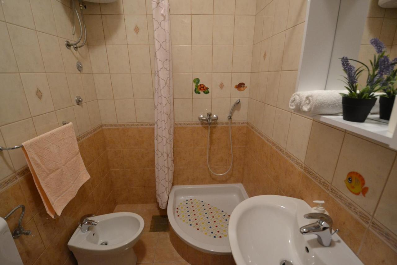 Apartmani Antonia Nakic -Stobrec Split Dış mekan fotoğraf