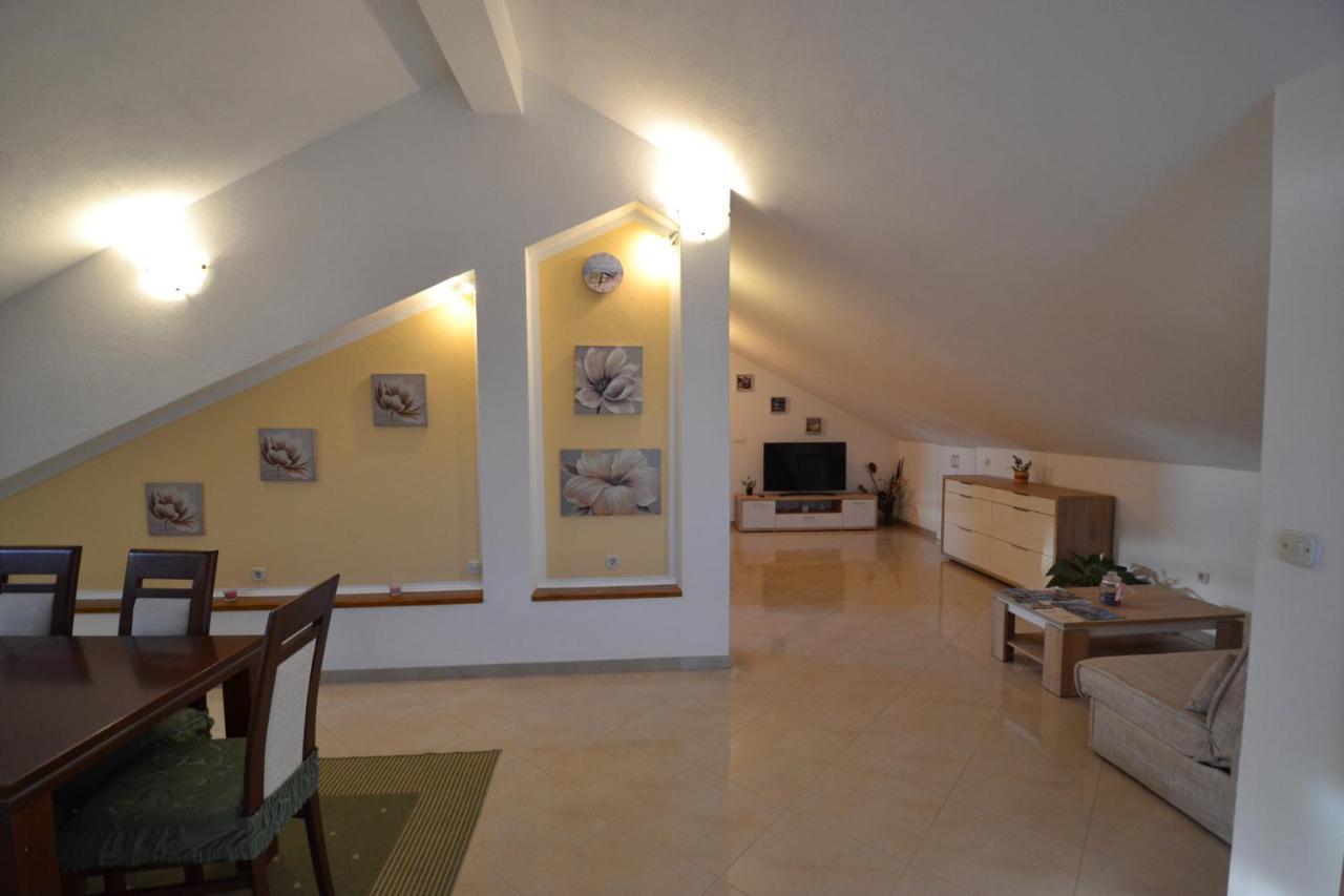 Apartmani Antonia Nakic -Stobrec Split Dış mekan fotoğraf
