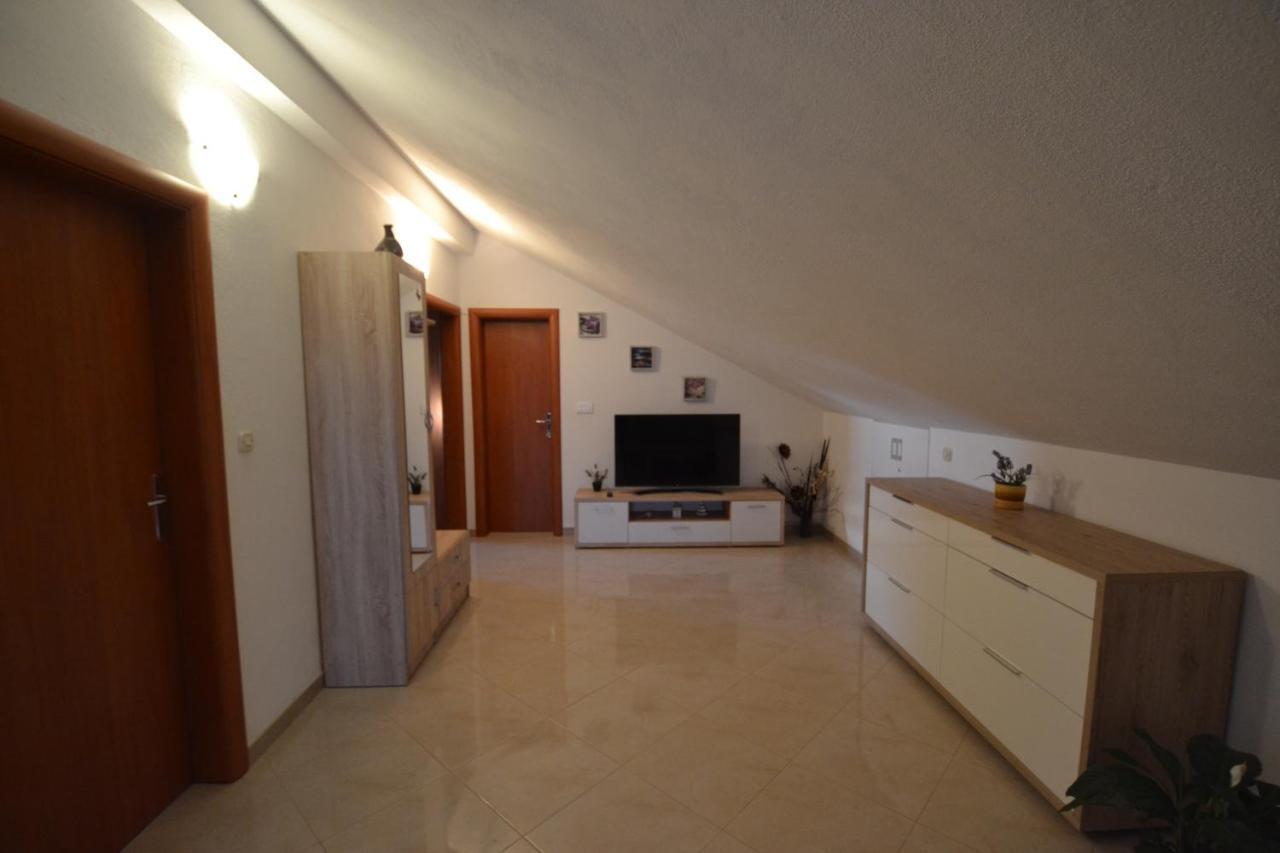 Apartmani Antonia Nakic -Stobrec Split Dış mekan fotoğraf